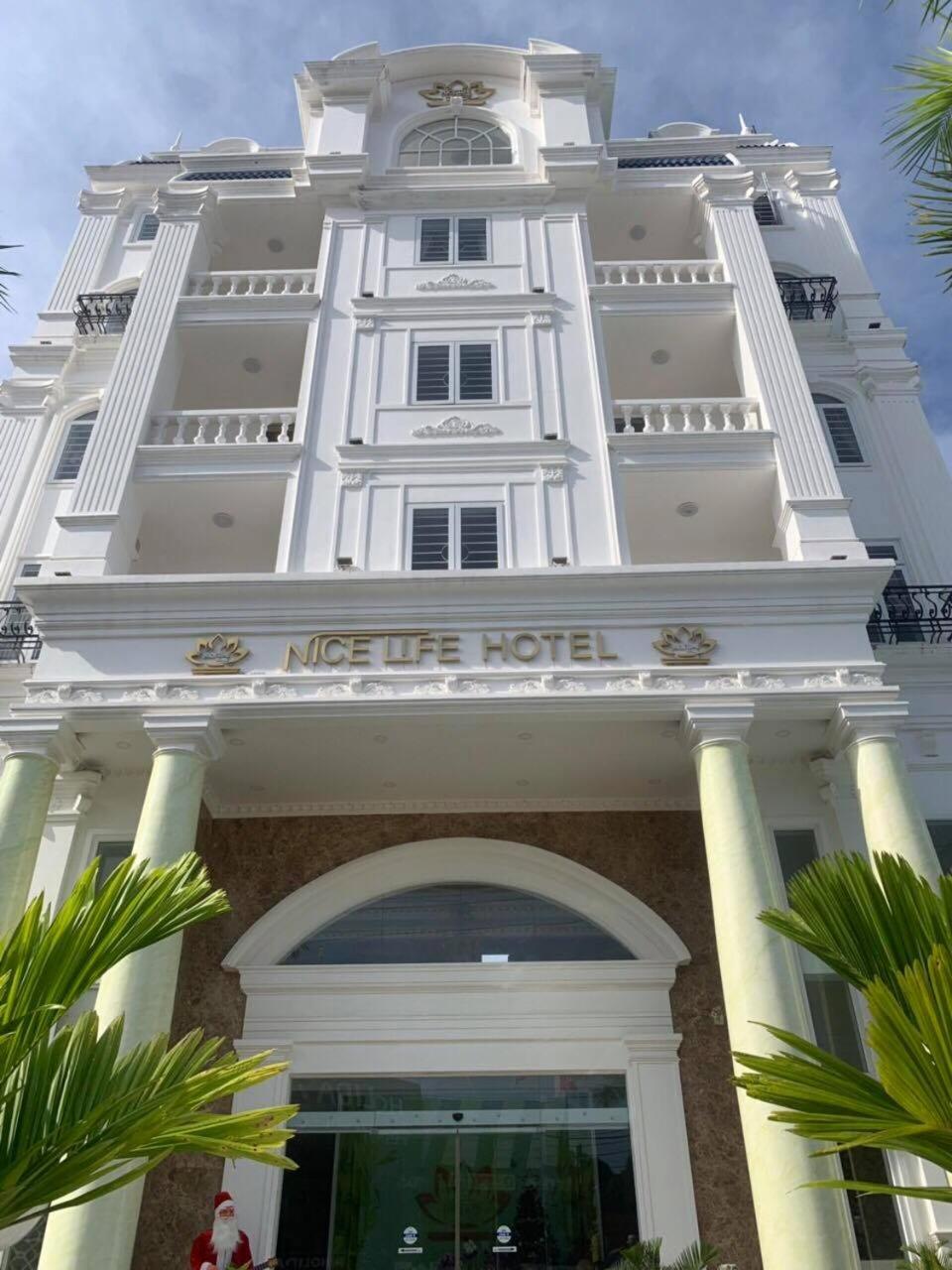 דואונג דונג Nice Life Hotel מראה חיצוני תמונה